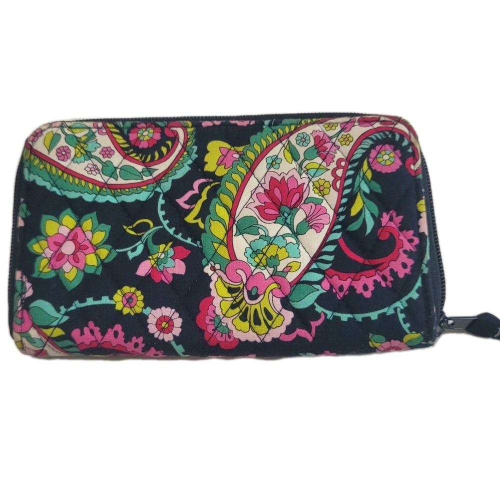 Vera Bradley Petal Paisley‎ Retired Zip-Around Quilted Wallet  Multicolor
